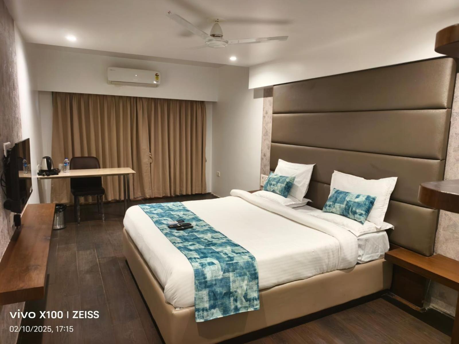 Hotel Dakshin Grandeur Νάβι Μουμπάι Εξωτερικό φωτογραφία