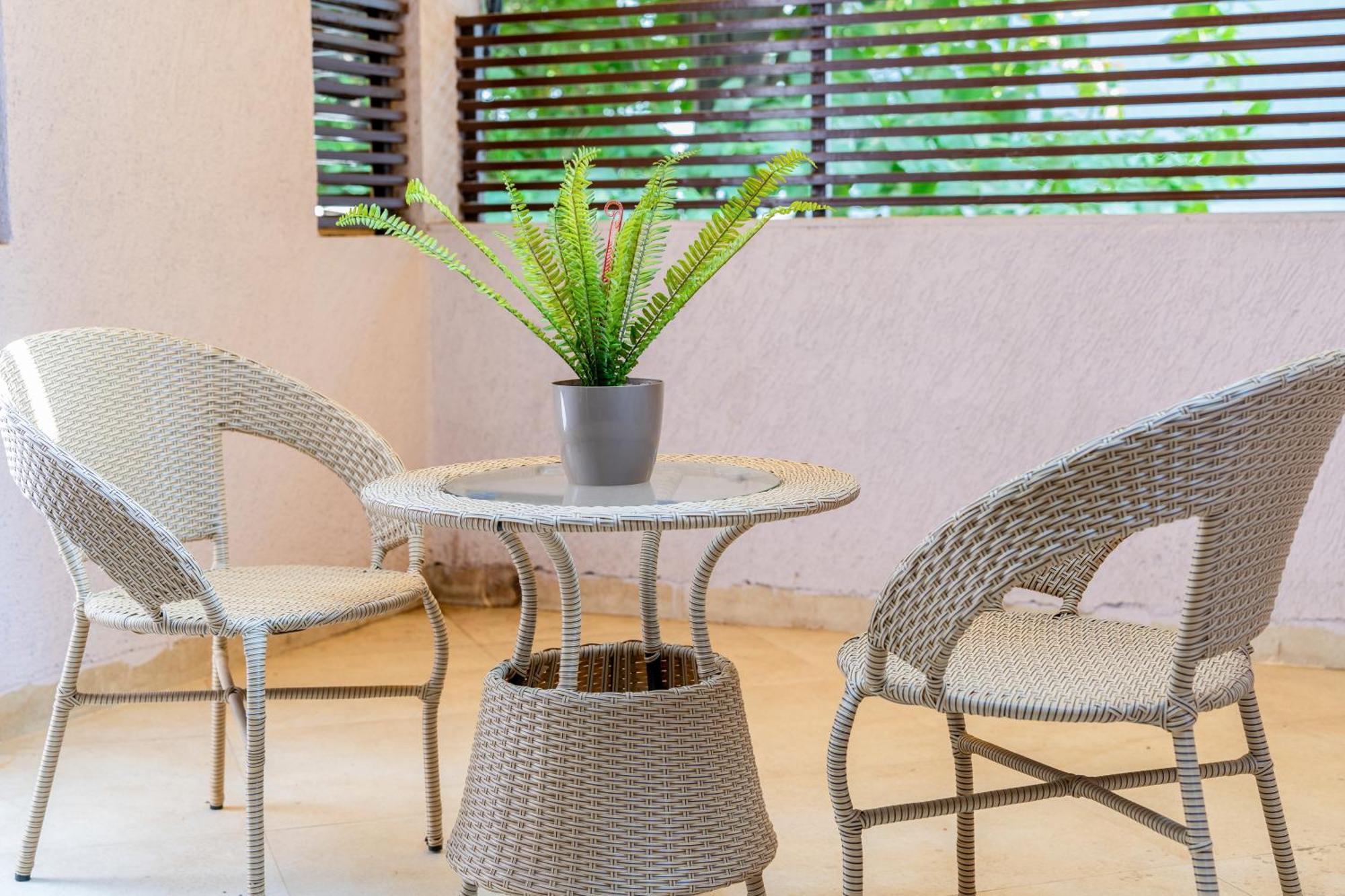 Hotel Dakshin Grandeur Νάβι Μουμπάι Εξωτερικό φωτογραφία