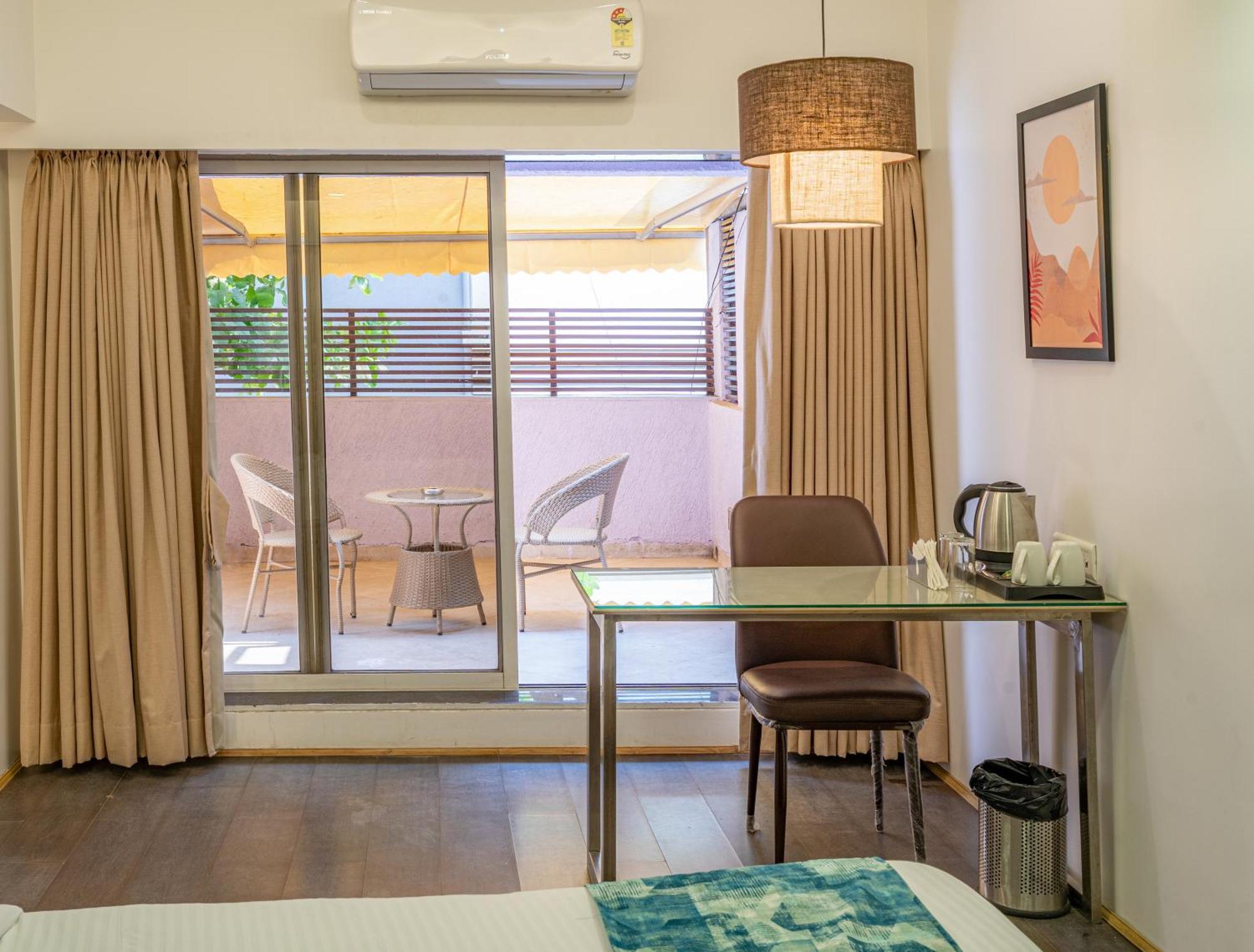 Hotel Dakshin Grandeur Νάβι Μουμπάι Εξωτερικό φωτογραφία